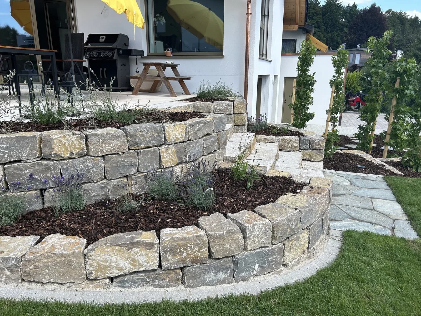 Natursteinmauer-Projekt